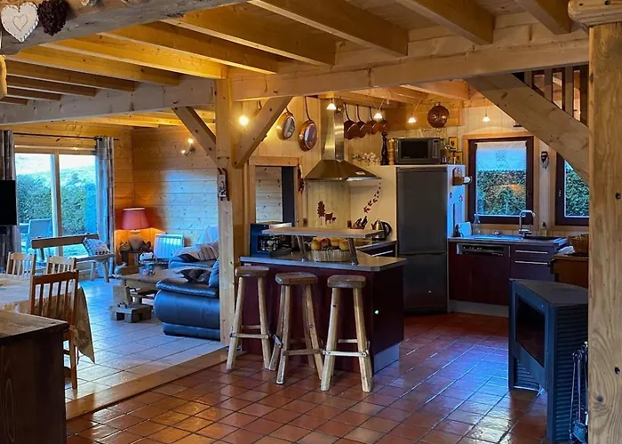 Vue Montagne , Proche Des Pistes