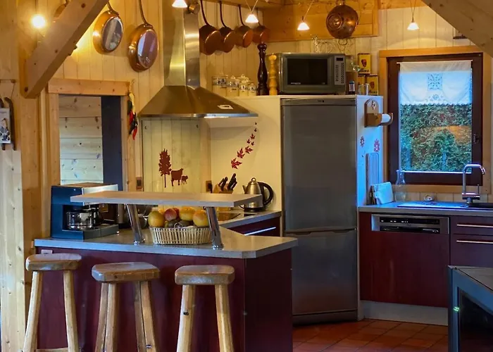 Vue Montagne , Proche Des Pistes 木屋 梅杰夫