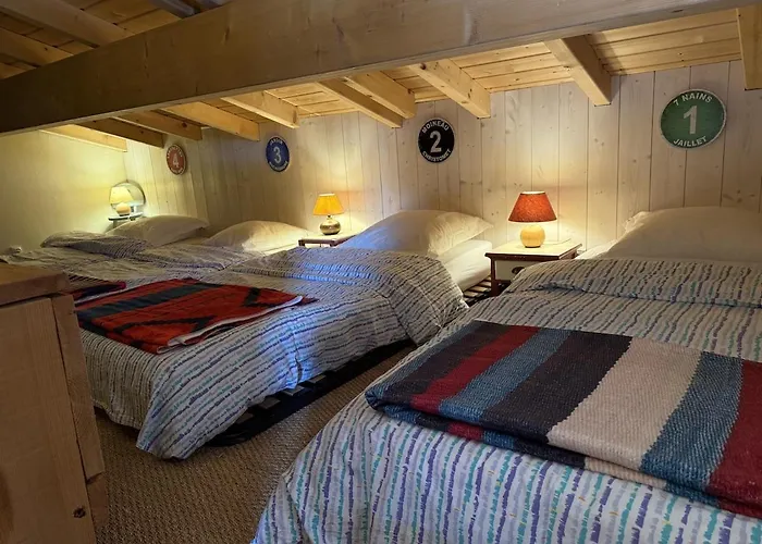 Vue Montagne , Proche Des Pistes